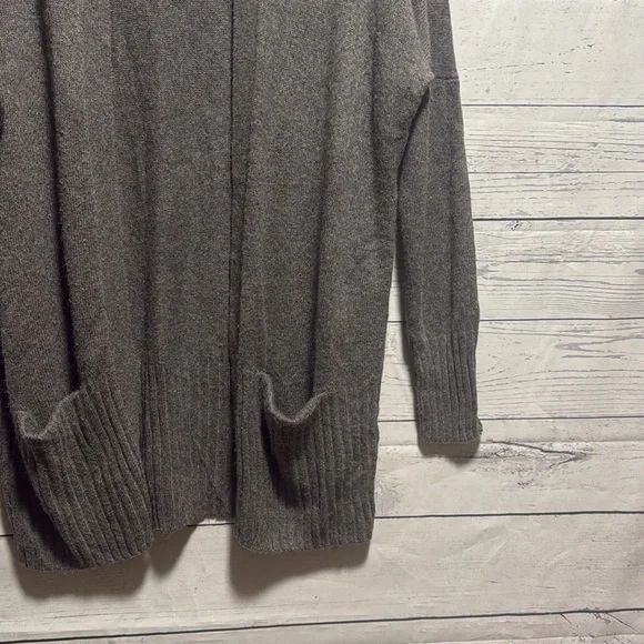 Babaton Talula Cardigan - Picture 2 of 6